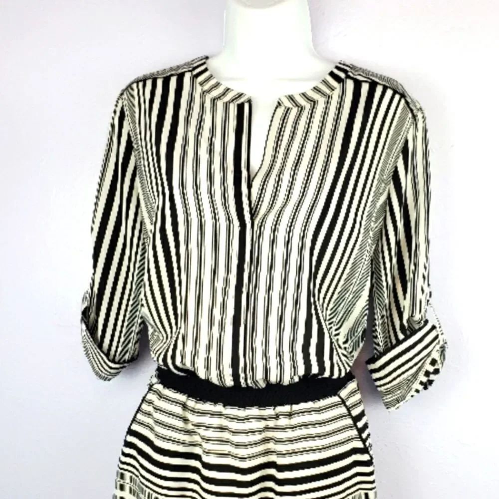 DAISY FUENTES Dress